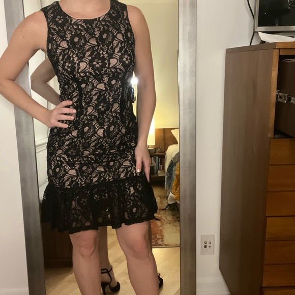 Lace black cocktail dress by Spence - Small - Picture 2 of 5